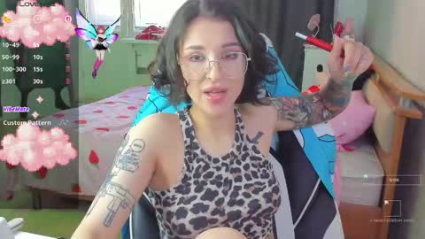 folinskaayaa online show from April 24, 4:15 am