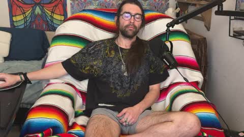 Chris online show from April 1, 12:28 pm