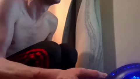 Snapshot of followthewhiterabbittail chatting on March 7, 10:35 am Have fun remembering u online show from March 7, 10:35 am