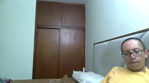 fonzi_flores online show from October 5, 1:09 pm