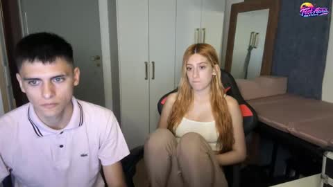 footaurastudio online show from April 23, 1:40 am