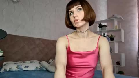 Laura online show from September 17, 9:33 am