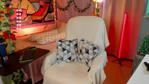     online show from February 16, 1:05 pm