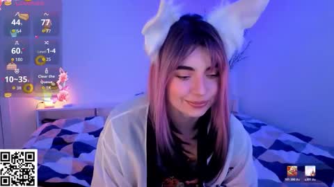 forevarrr online show from March 8, 8:18 am