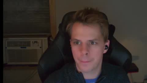 forever_broken online show from December 17, 5:46 am