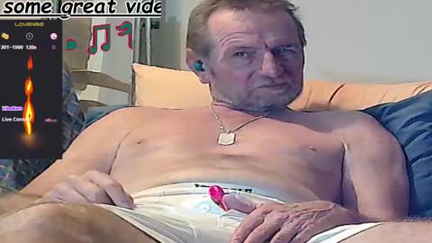 Snapshot of forexxxx_man chatting on January 30, 4:37 am doc online show from January 30, 4:37 am