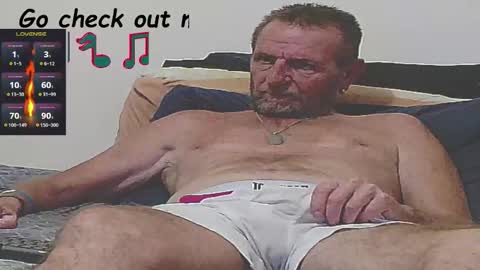 Snapshot of forexxxx_man chatting on October 10, 2:10 am doc online show from October 10, 2:10 am