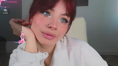 Snapshot of forget__me__nots chatting on October 1, 2:45 pm forget__me__nots online show from October 1, 2:45 pm