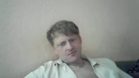 Snapshot of forgotten_lover chatting on June 29, 2:17 pm forgotten_lover online show from June 29, 2:17 pm
