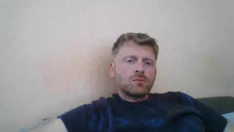 Snapshot of forgotten_lover chatting on July 20, 3:14 pm forgotten_lover online show from July 20, 3:14 pm