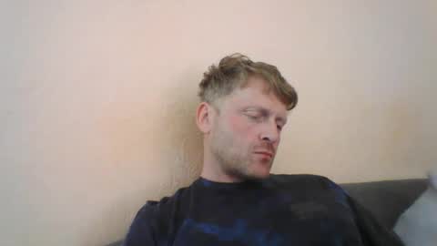Snapshot of forgotten_lover chatting on July 27, 3:19 pm forgotten_lover online show from July 27, 3:19 pm
