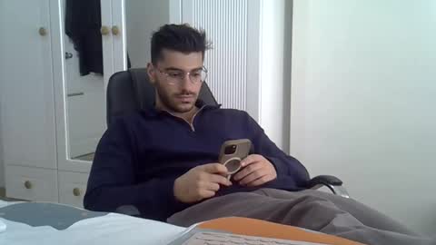 fortiori8 online show from November 13, 1:21 pm