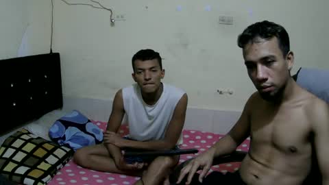 Snapshot of fortunayes chatting on June 14, 7:38 pm Jojhan online show from June 14, 7:38 pm