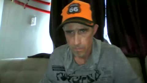 Snapshot of fouraide42 chatting on May 14, 3:30 pm fouraide42 online show from May 14, 3:30 pm