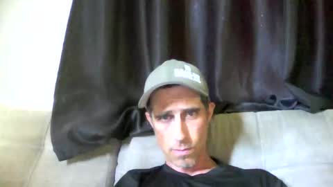 Snapshot of fouraide42 chatting on May 27, 3:53 pm fouraide42 online show from May 27, 3:53 pm