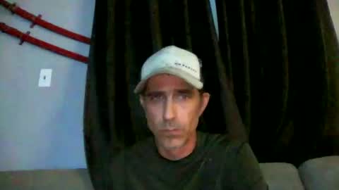 Snapshot of fouraide42 chatting on June 6, 2:16 am fouraide42 online show from June 6, 2:16 am