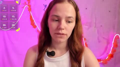 Snapshot of fox_lisaaa chatting on October 25, 9:09 pm Lisa online show from October 25, 9:09 pm