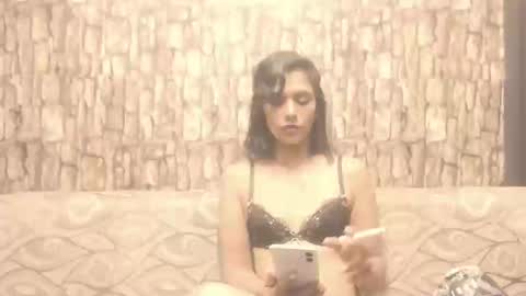 Snapshot of fox_off2 chatting on February 6, 12:43 am fox_off2 online show from February 6, 12:43 am