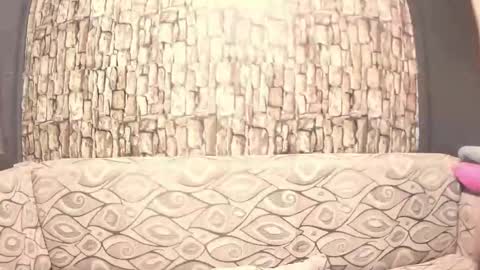 Snapshot of fox_off2 chatting on February 10, 8:42 pm fox_off2 online show from February 10, 8:42 pm