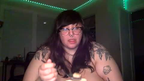 foxdarling96 online show from February 4, 4:40 am