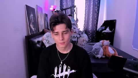 Foxicfu online show from March 7, 10:12 am