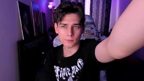 Foxicfu online show from March 15, 11:27 am