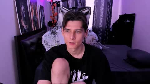 Foxicfu online show from March 17, 11:02 am