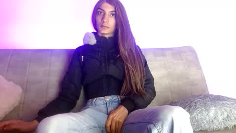 Snapshot of foxkatty69 chatting on June 7, 5:22 am Katty online show from June 7, 5:22 am