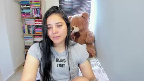 Snapshot of foxwen chatting on July 2, 2:34 pm wen. online show from July 2, 2:34 pm