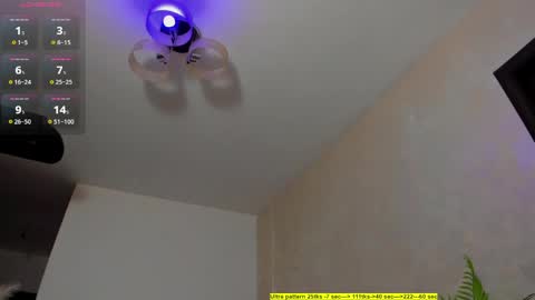 Foxx online show from April 18, 5:44 am