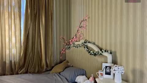 Petra online show from March 22, 1:03 pm