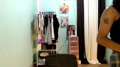 Snapshot of foxxygirly_ chatting on July 8, 12:20 pm Eva Violet online show from July 8, 12:20 pm