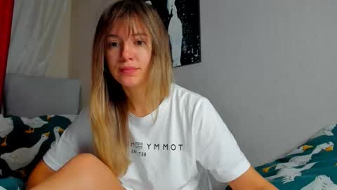 Foxy online show from November 3, 12:13 am