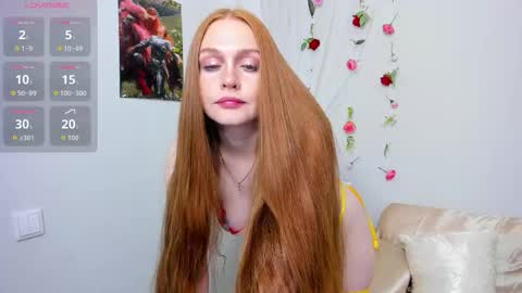 Snapshot of foxy_ginger_ chatting on October 23, 1:49 am Angelica online show from October 23, 1:49 am