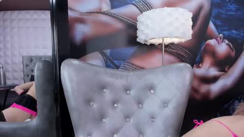 Miss Rhenna online show from October 28, 6:10 pm