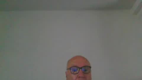 Snapshot of fra94 chatting on June 27, 12:10 pm fra94 online show from June 27, 12:10 pm