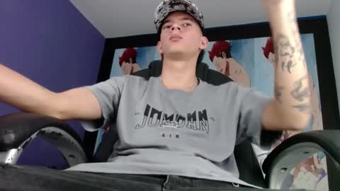 Snapshot of fran_boy_ chatting on January 3, 6:35 pm Fran online show from January 3, 6:35 pm