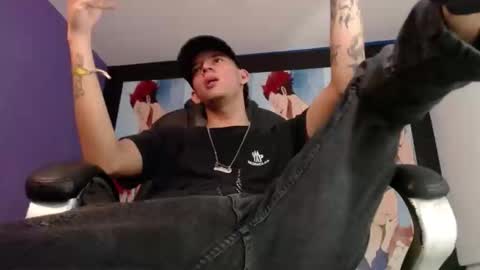 Snapshot of fran_boy_ chatting on January 14, 7:43 pm Fran online show from January 14, 7:43 pm