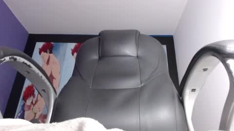 Snapshot of fran_boy_ chatting on February 10, 10:30 pm Fran online show from February 10, 10:30 pm