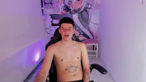 Snapshot of fran_boy_ chatting on November 12, 2:56 am Fran online show from November 12, 2:56 am