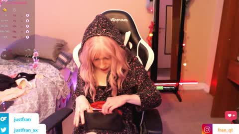 Fran  online show from January 6, 8:50 pm