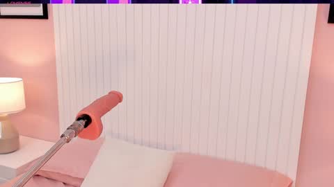 francesca 3 online show from December 28, 6:28 am