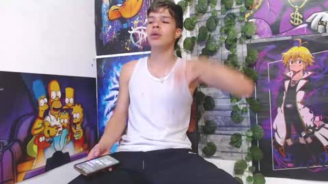 Snapshot of francesco_spank chatting on January 13, 7:10 pm FRANCESCO online show from January 13, 7:10 pm
