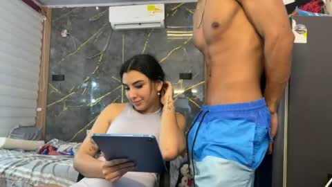 Snapshot of francheska_baby chatting on May 15, 9:27 am Dynamic roles online show from May 15, 9:27 am