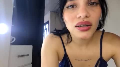Snapshot of franchezkavegaaa chatting on May 6, 12:21 pm Franchezkavegaaa online show from May 6, 12:21 pm