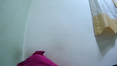 Snapshot of francine925426 chatting on August 4, 7:16 pm francine925426 online show from August 4, 7:16 pm