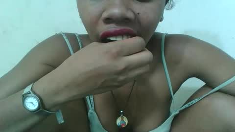 francinealdy online show from December 3, 7:27 am