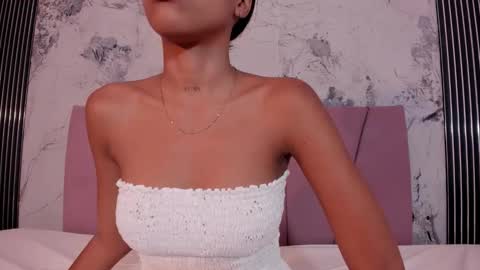 Laura online show from March 30, 8:10 pm