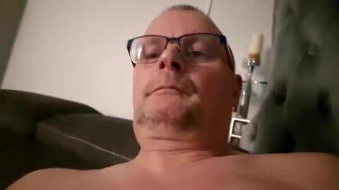 Snapshot of franciscomalin chatting on March 13, 8:48 pm franciscomalin online show from March 13, 8:48 pm