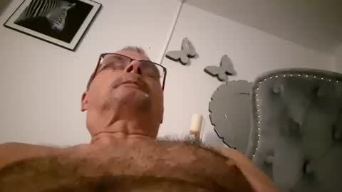 Snapshot of franciscomalin chatting on June 28, 12:27 am franciscomalin online show from June 28, 12:27 am